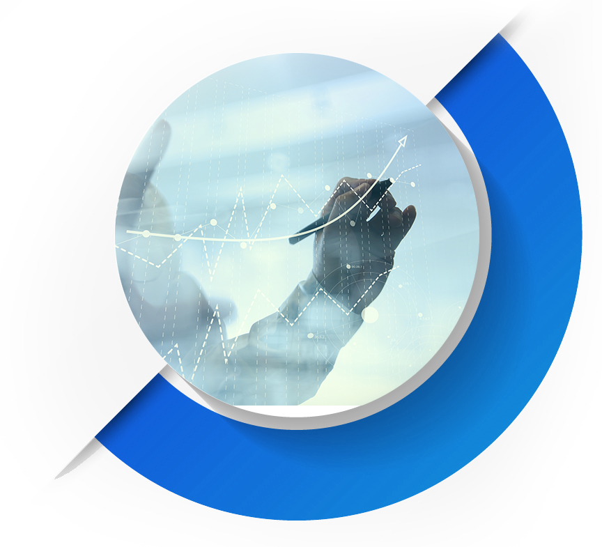 תמונה של יד מחזיקה עט ומציירת גרף